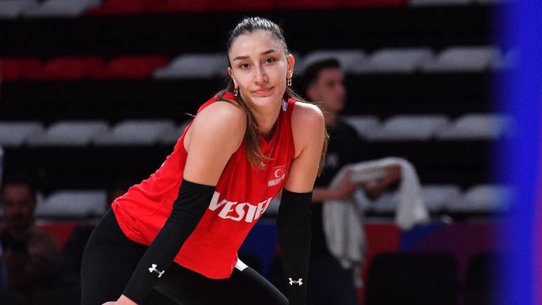Fenerbahçeli oldu coştu da coştu: Hande Baladın öyle bir mesaj gönderdi ki... 9